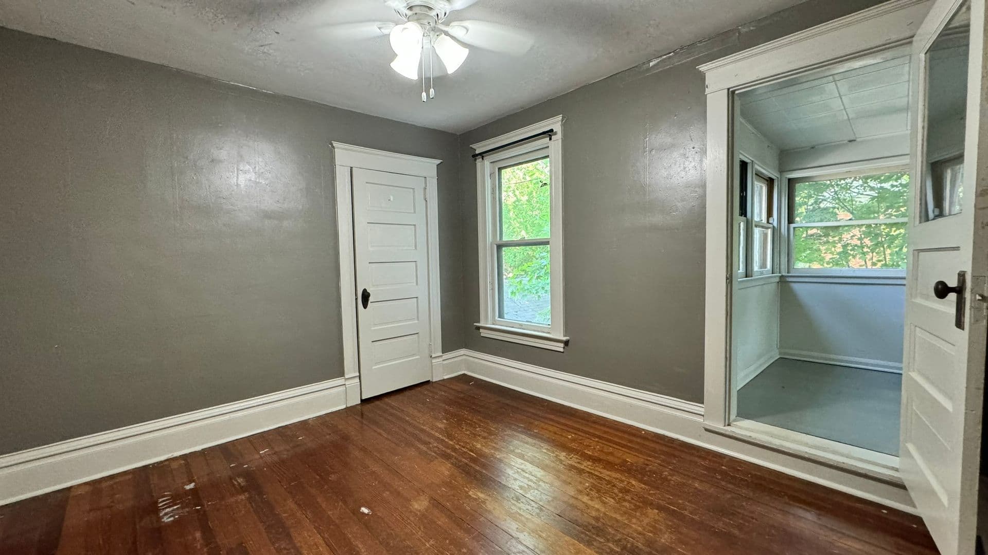 Iowa City House: 919 E. Washington Street