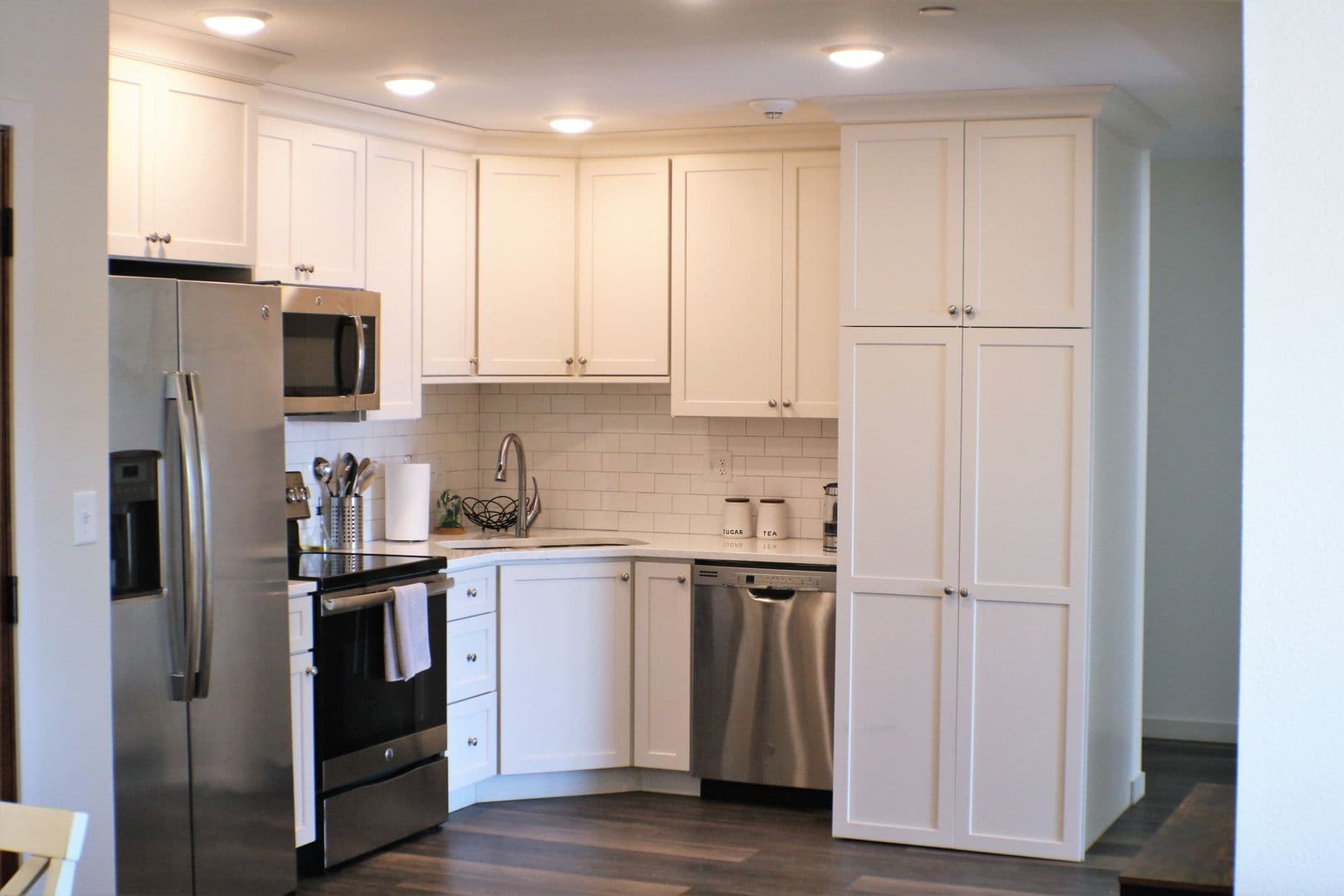 Iowa City House: 332 S. Linn Street #318