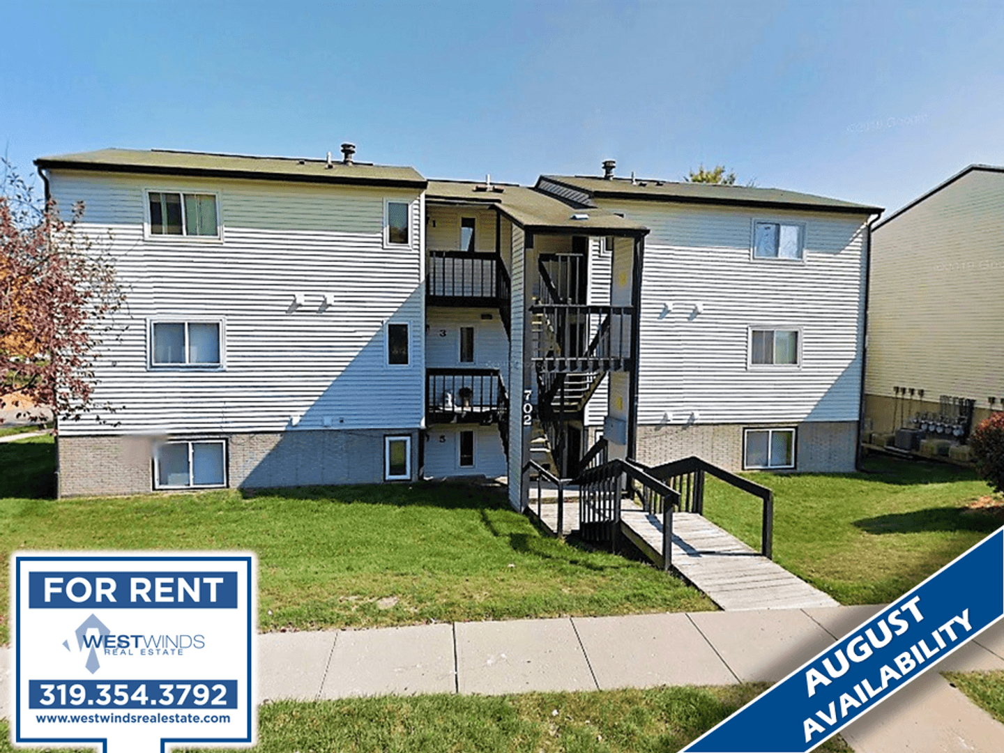 Iowa City Apartment: 702 Westwinds Drive #03