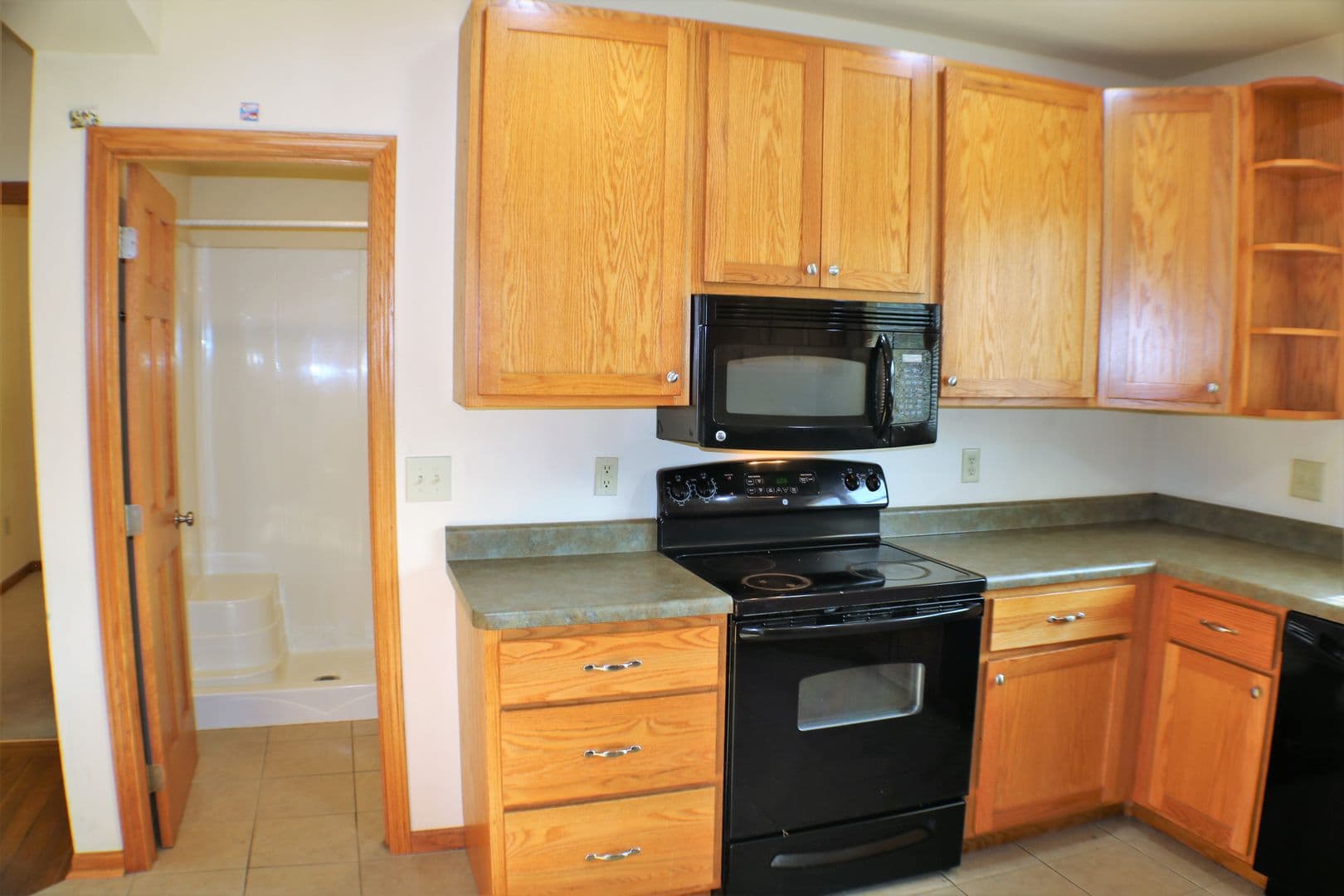 Iowa City House: 819 Iowa Avenue