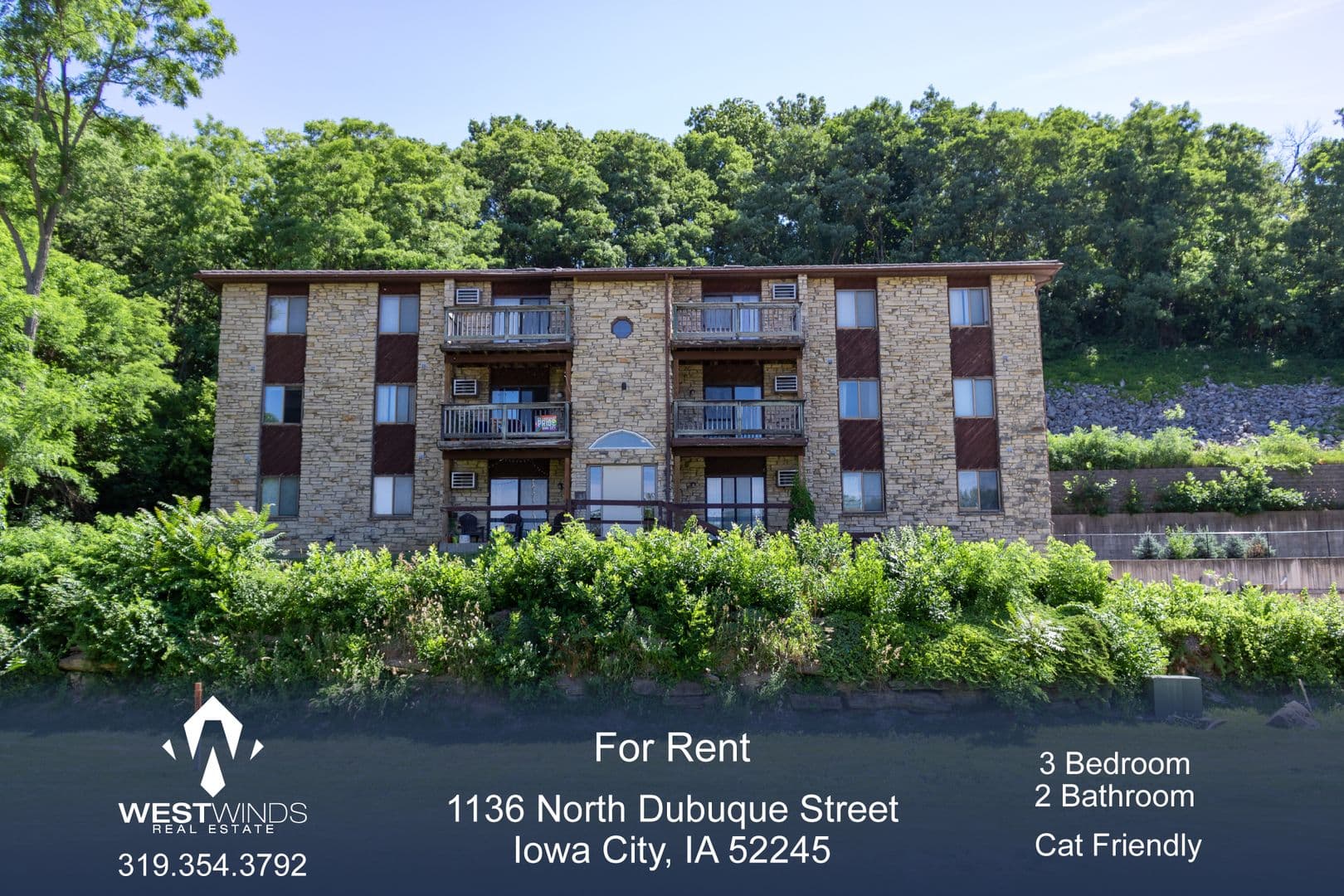 Iowa City Apartment: 1136 N. Dubuque Street