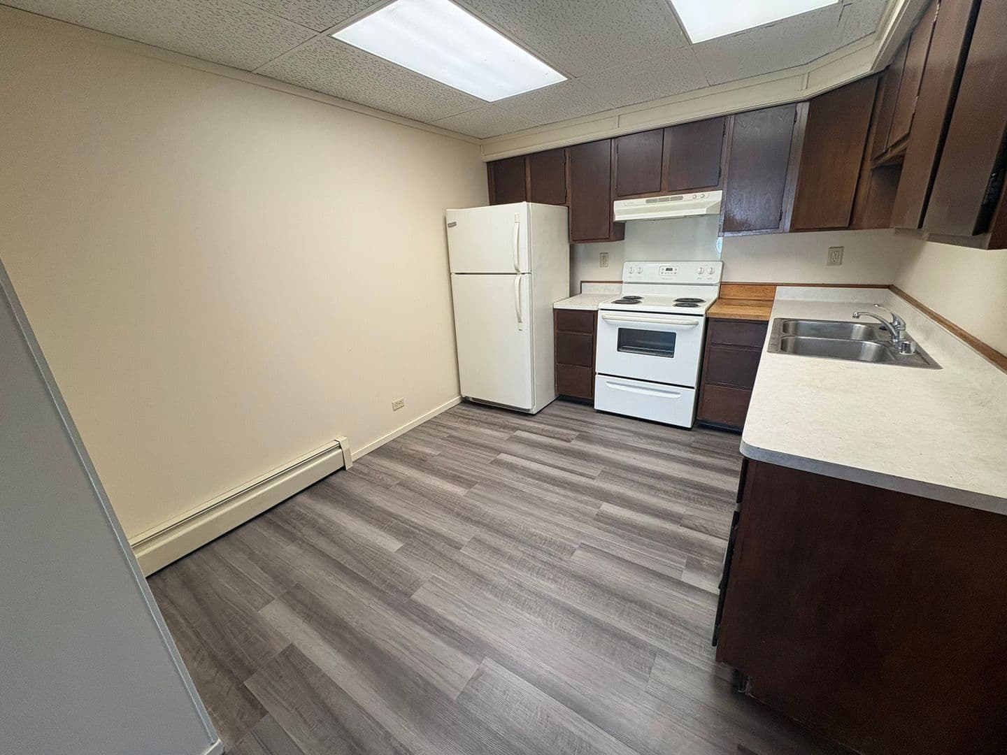 North Liberty Apartment: 175 Sugar Creek Lane (NEW)