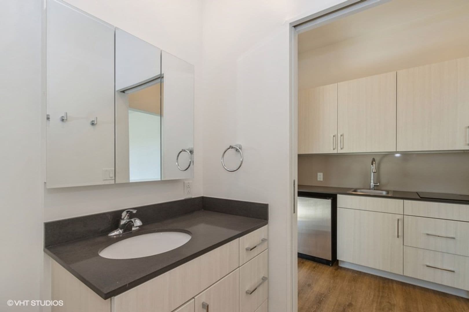 Iowa City Apartment: 7 S. Linn Street