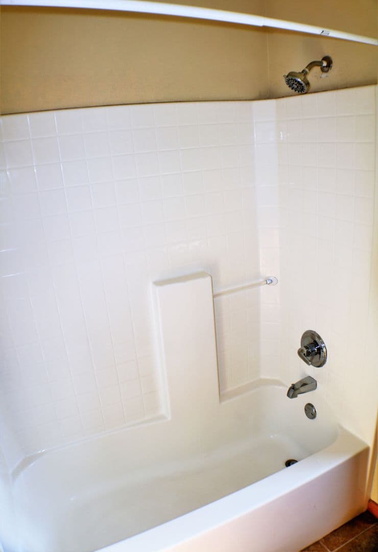 Iowa City House: 819 Iowa Avenue