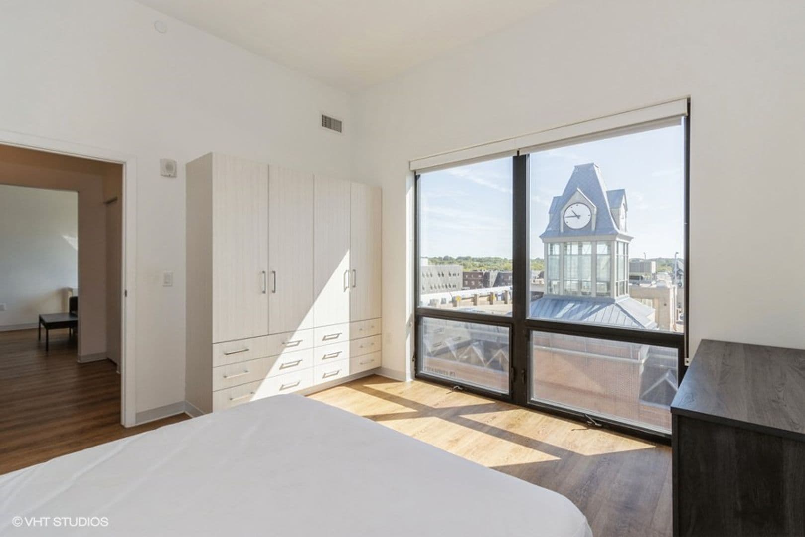 Iowa City Apartment: 7 S. Linn Street