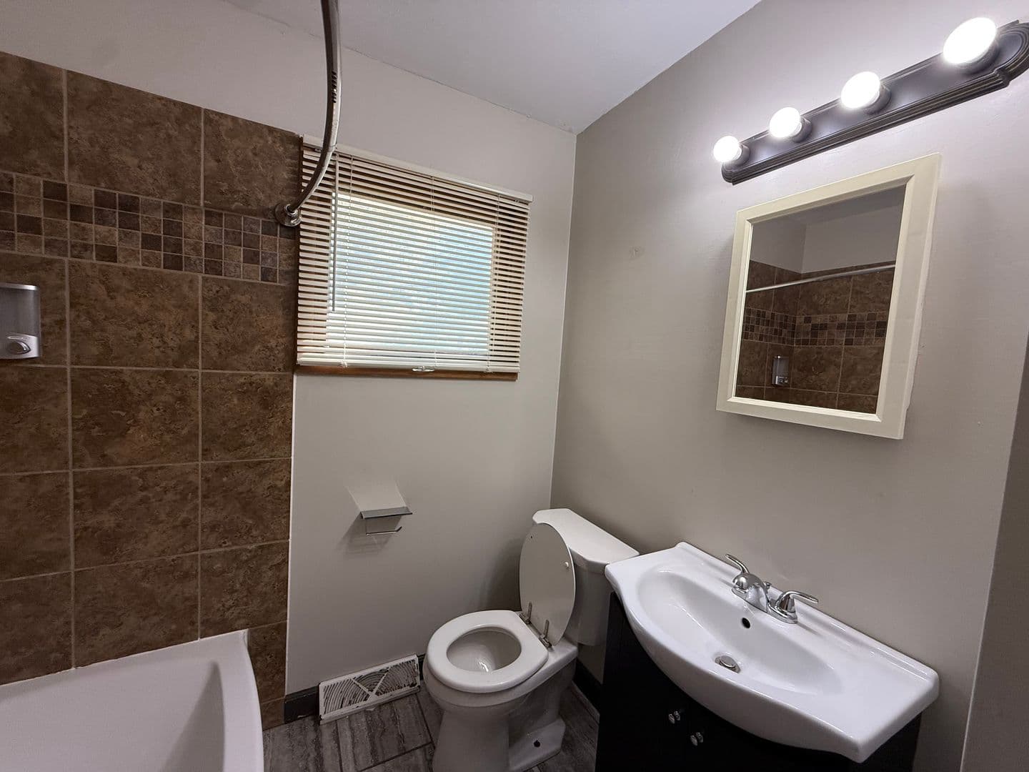 Iowa City House: 1428 Keokuk Street