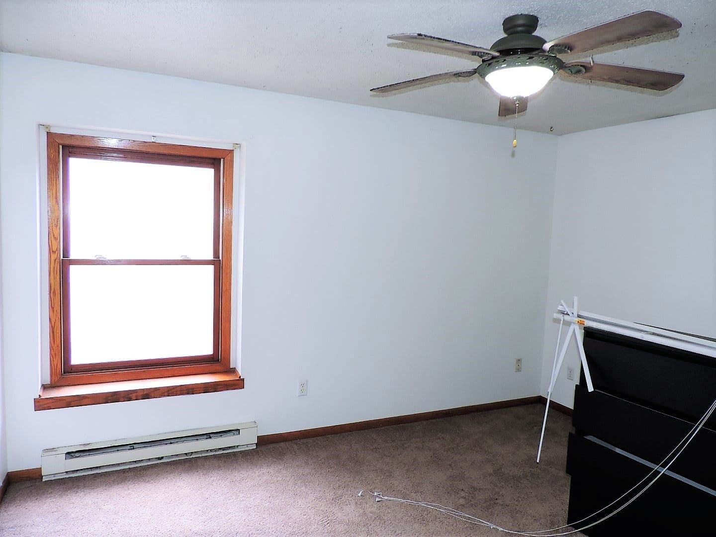Tiffin House: 530 Iris Avenue