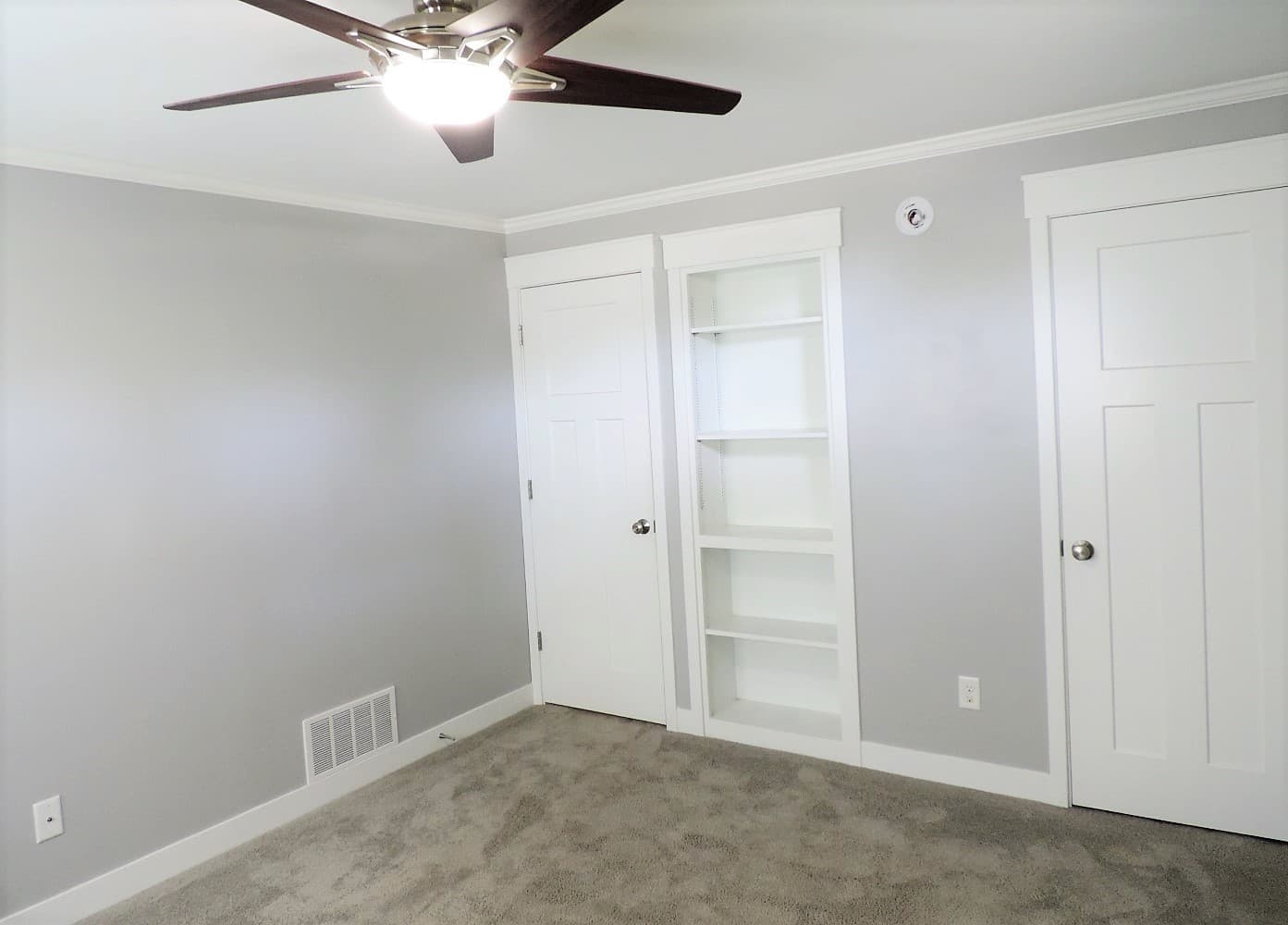 Iowa City House: 2110 E. Court Street