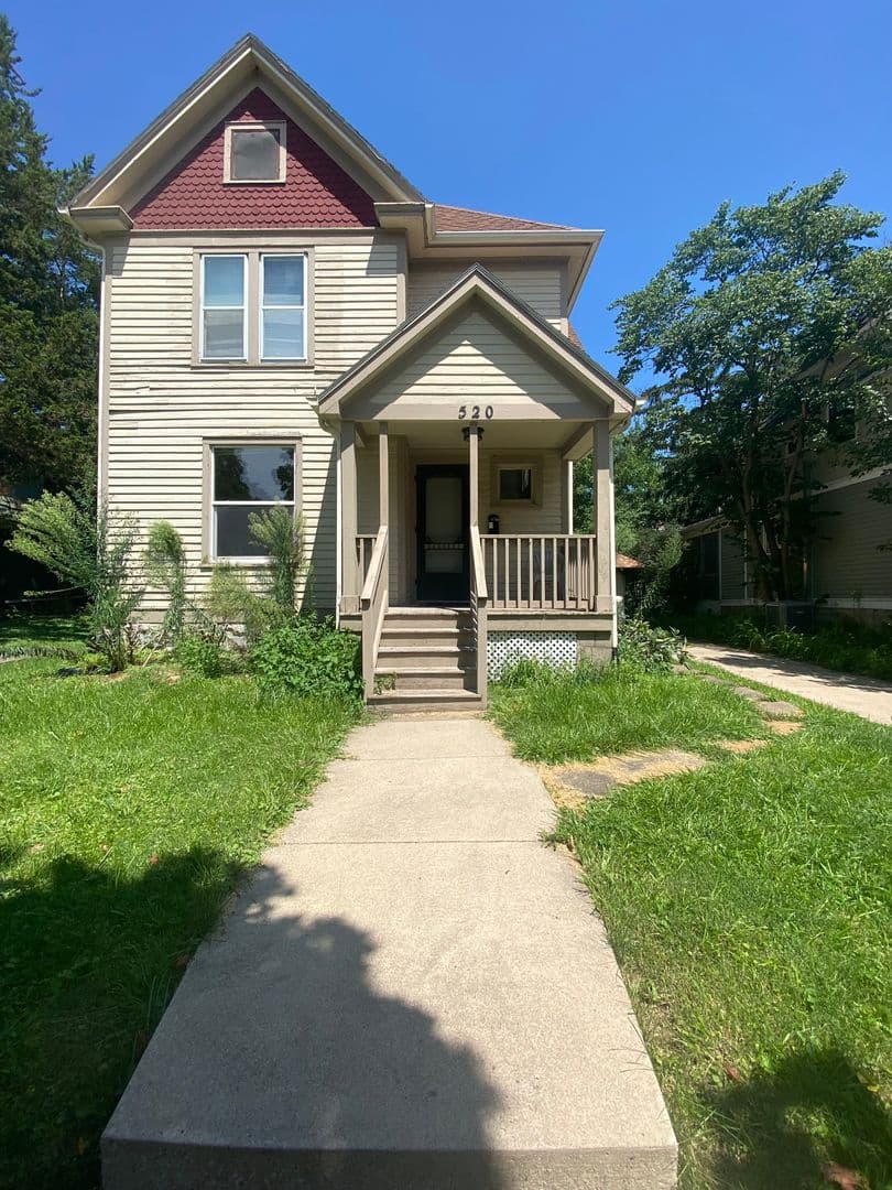 Iowa City House: 520 Church Street