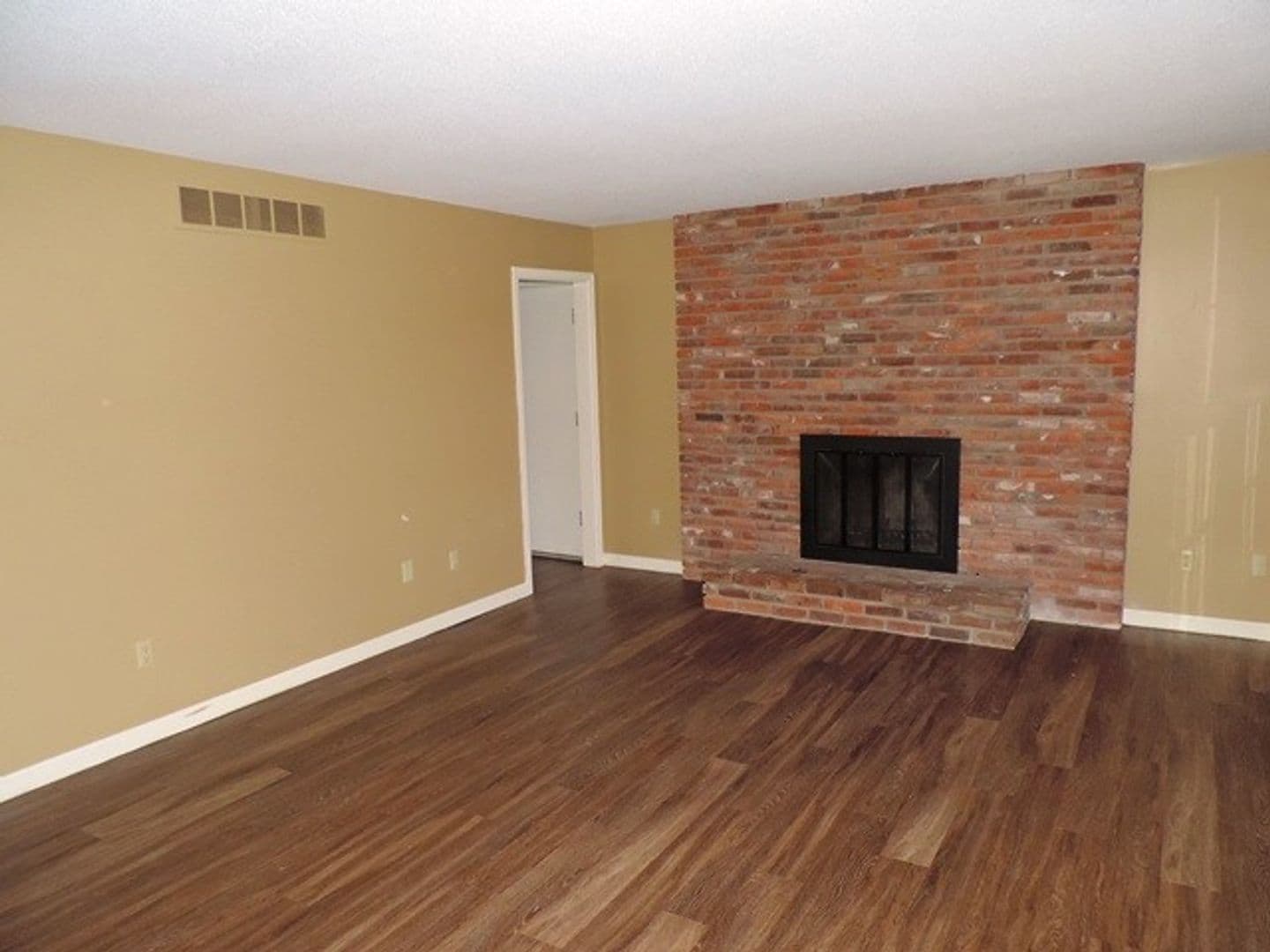 Iowa City House: 605 Westgate Street