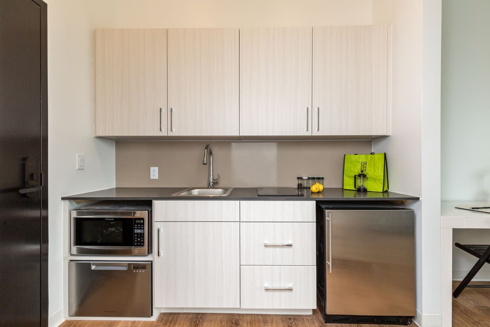 Iowa City Apartment: 7 S. Linn Street