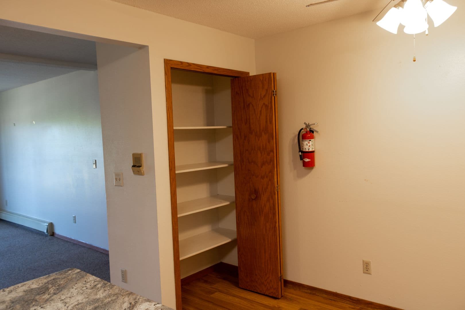 Iowa City Apartment: 1122 N. Dubuque Street