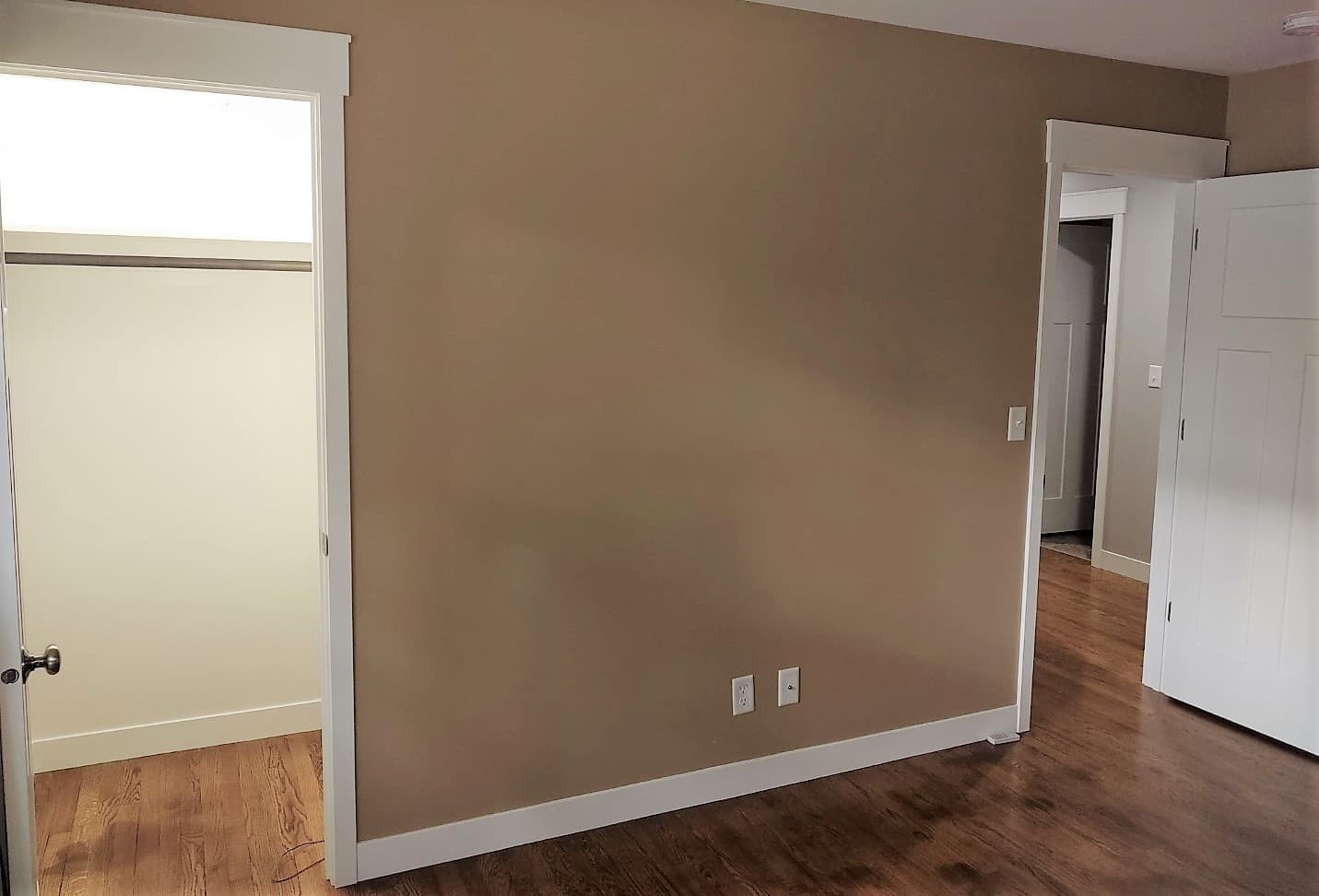 Iowa City House: 2110 E. Court Street