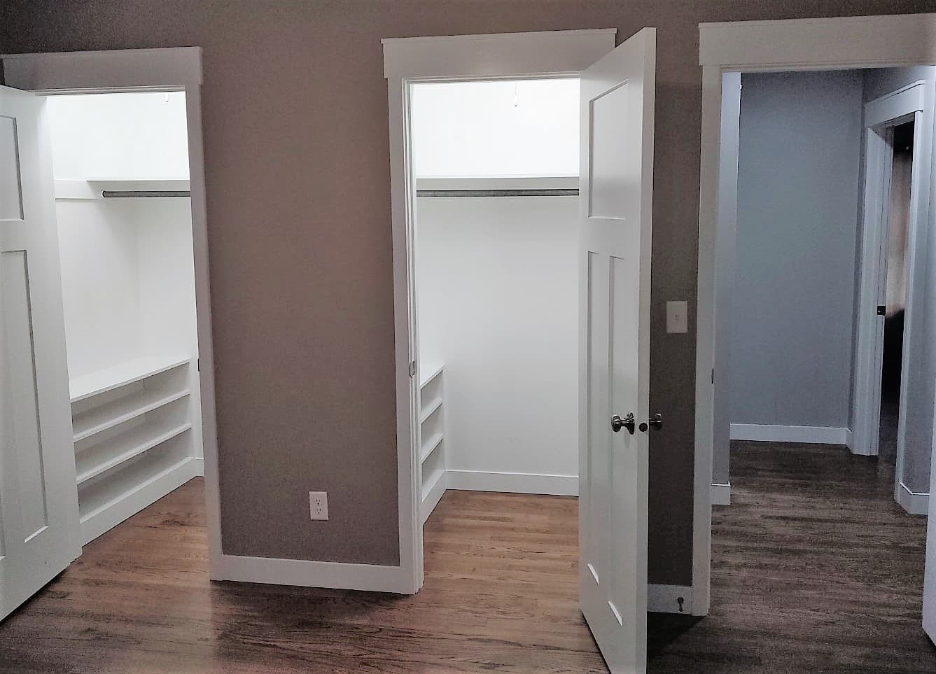 Iowa City House: 2110 E. Court Street