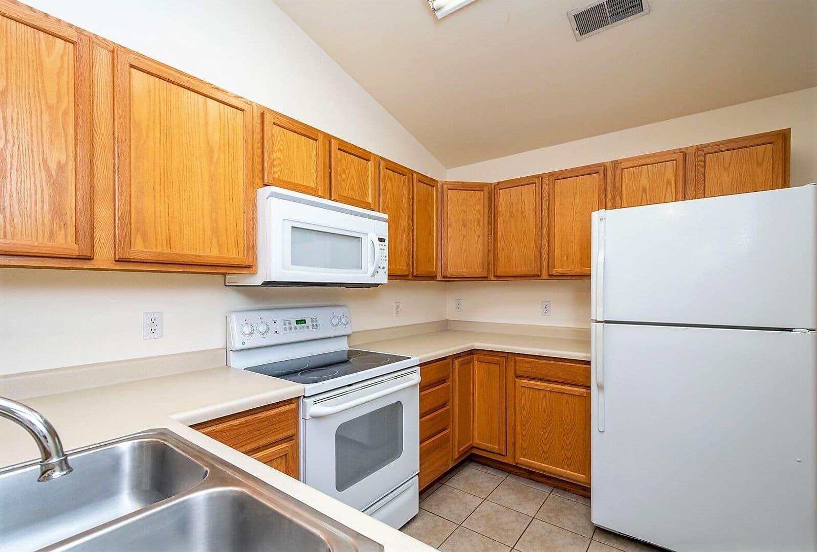 Iowa City House: 14 N. Dodge Street