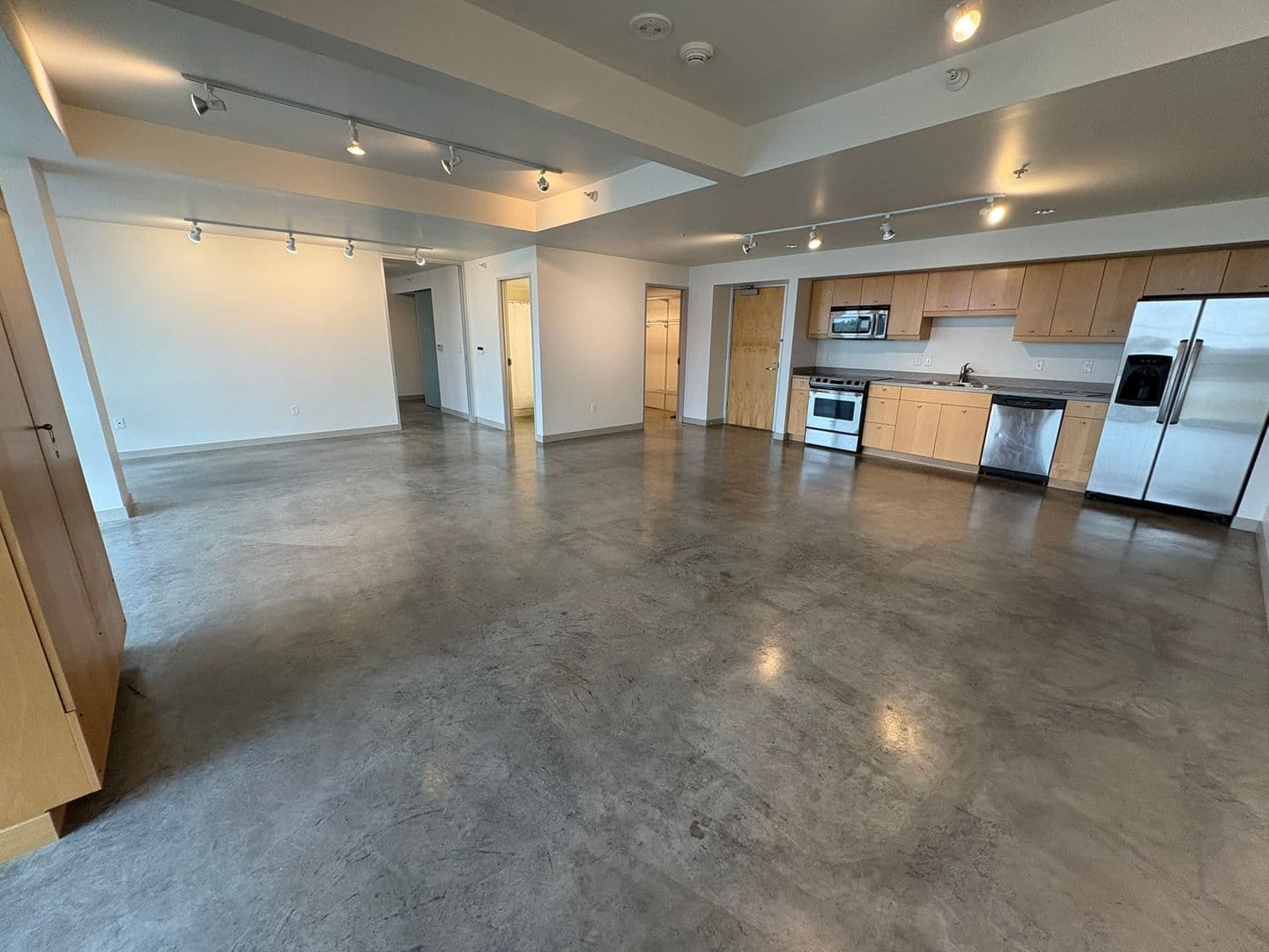 Iowa City House: 221 E. College Street #808