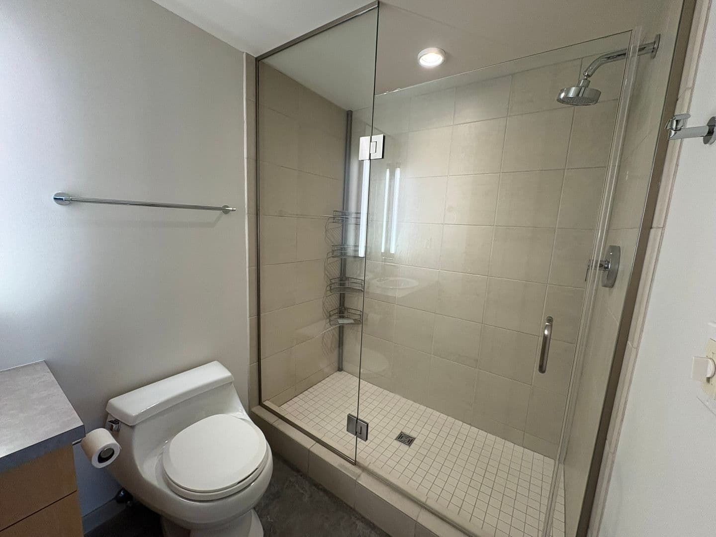 Iowa City House: 221 E. College Street #808