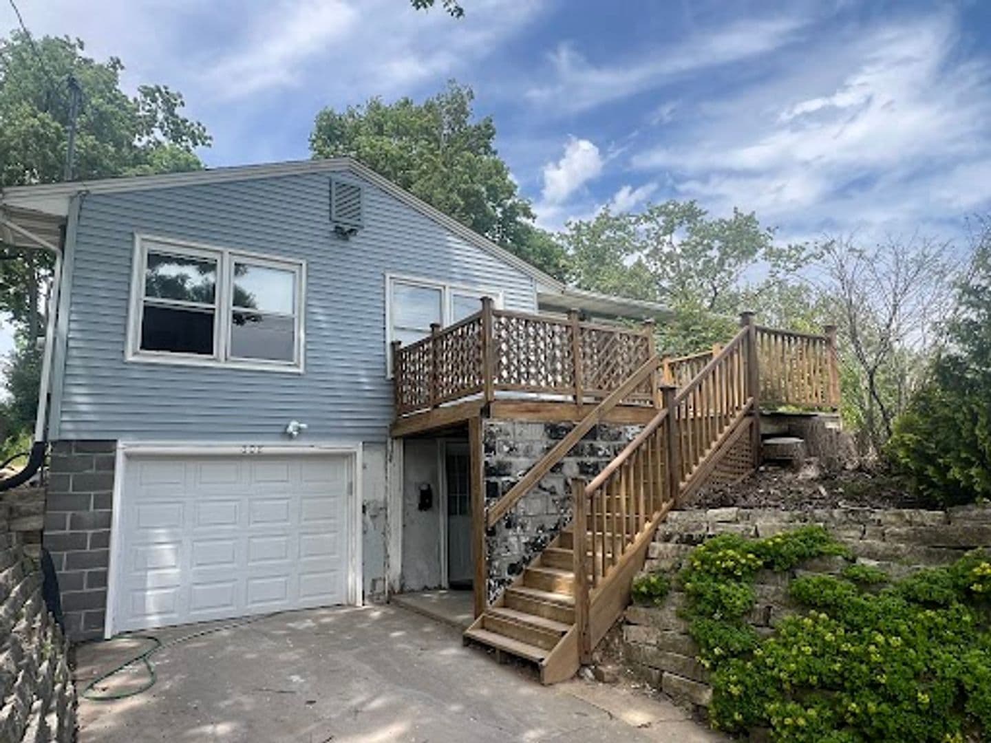 Iowa City House: 608 Benton Street