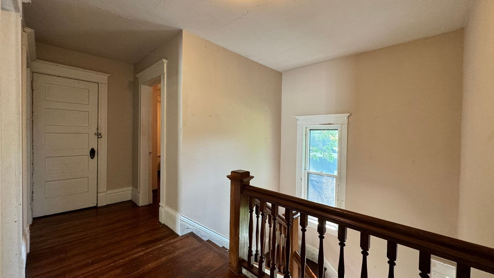 Iowa City House: 919 E. Washington Street