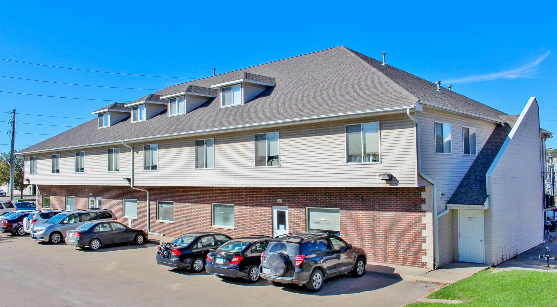 Iowa City Apartment: 725 S. Clinton Street
