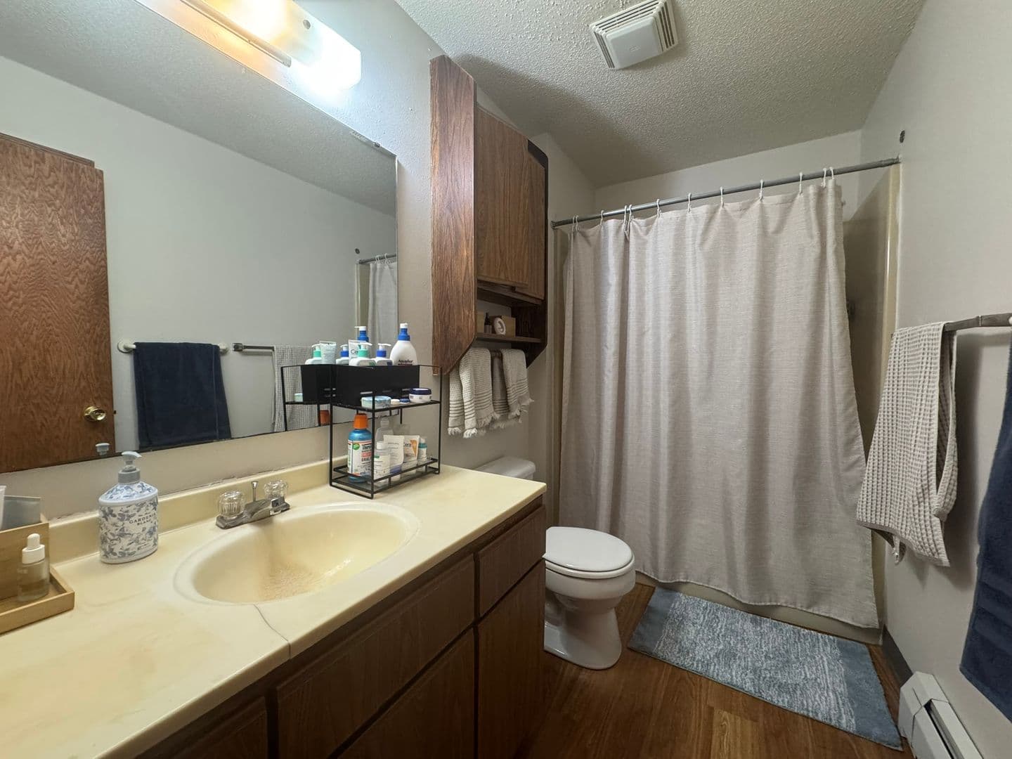 Iowa City Apartment: 1136 N. Dubuque Street