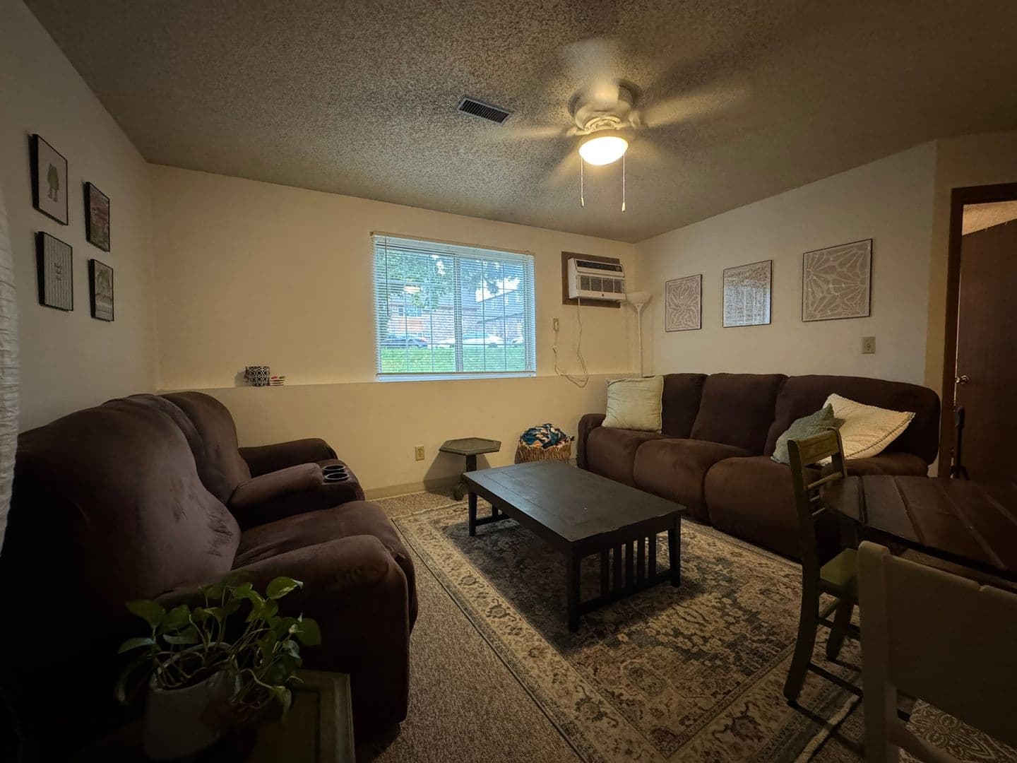 Iowa City Apartment: 631 S. Van Buren Street