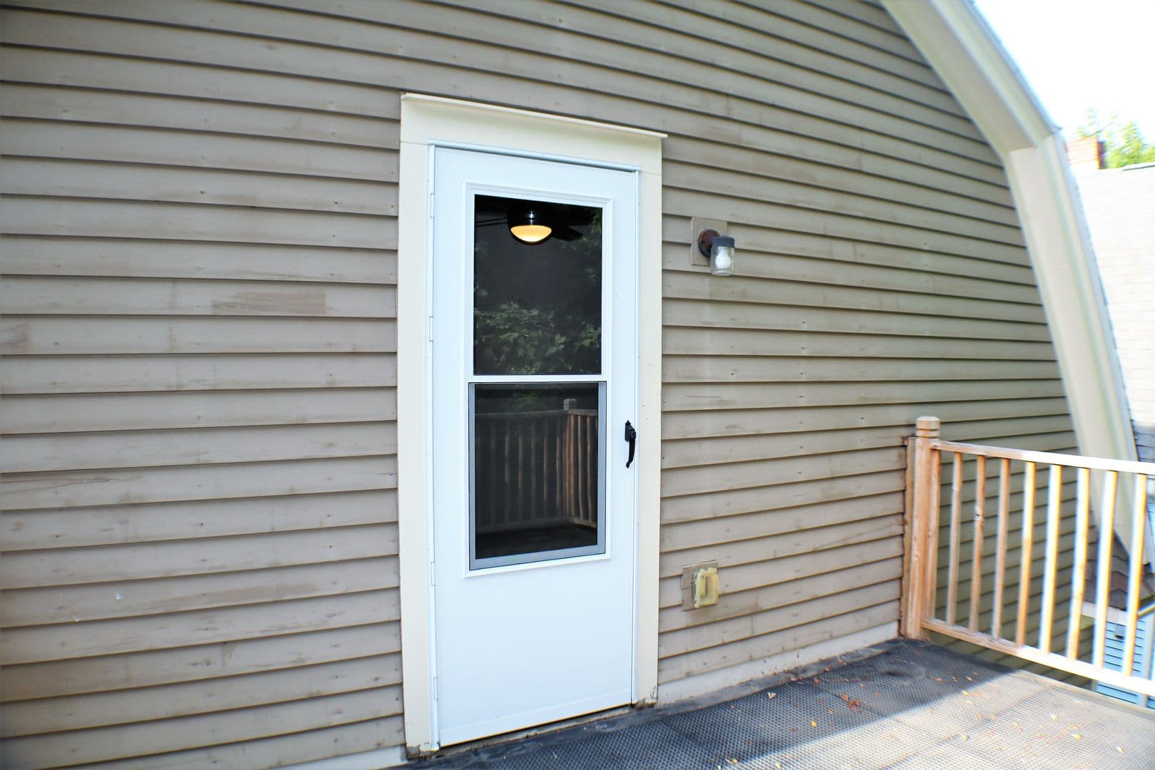 Iowa City House: 819 Iowa Avenue