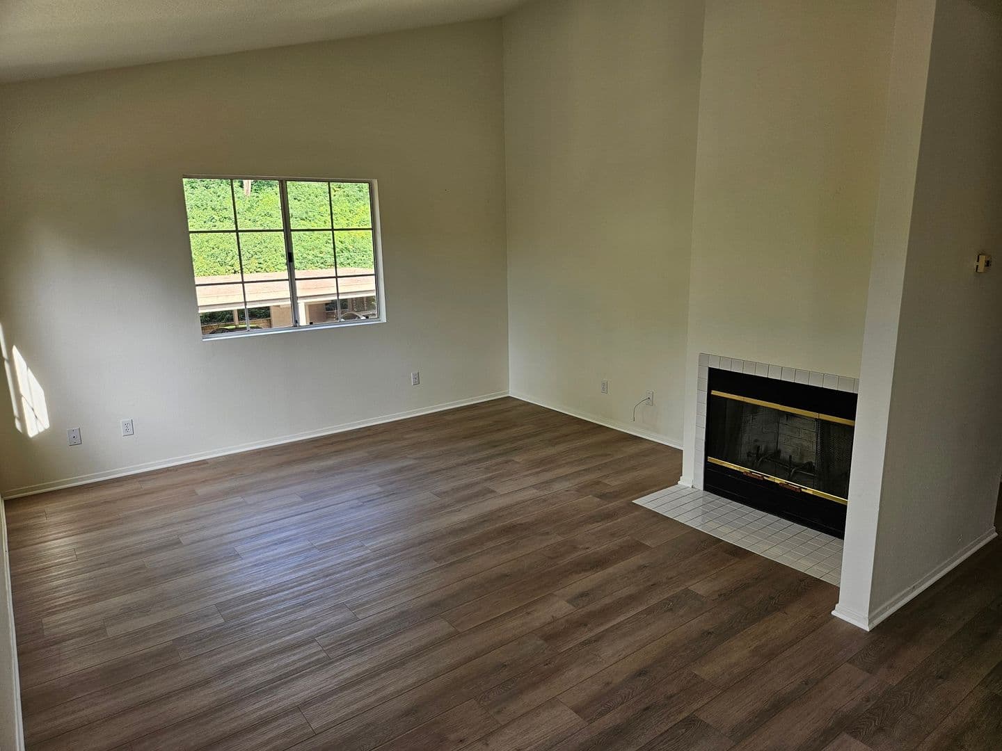 Lake Forest Condo: 25568 Azalea #54