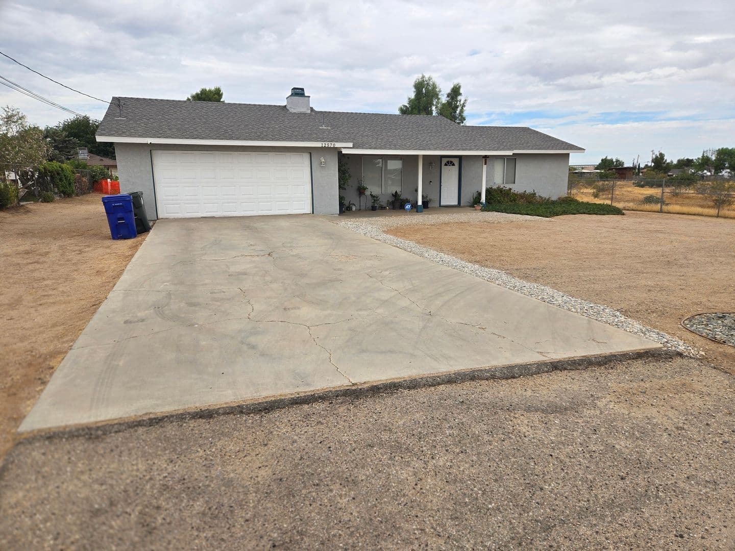 Victorville House: 12570 11th Avenue