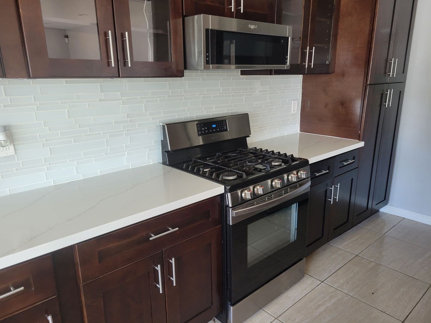 Orange House: 825 W. Fletcher #111