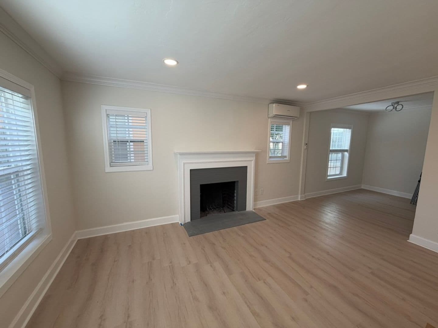 San Diego Apartment: 4002-6 Florida St.