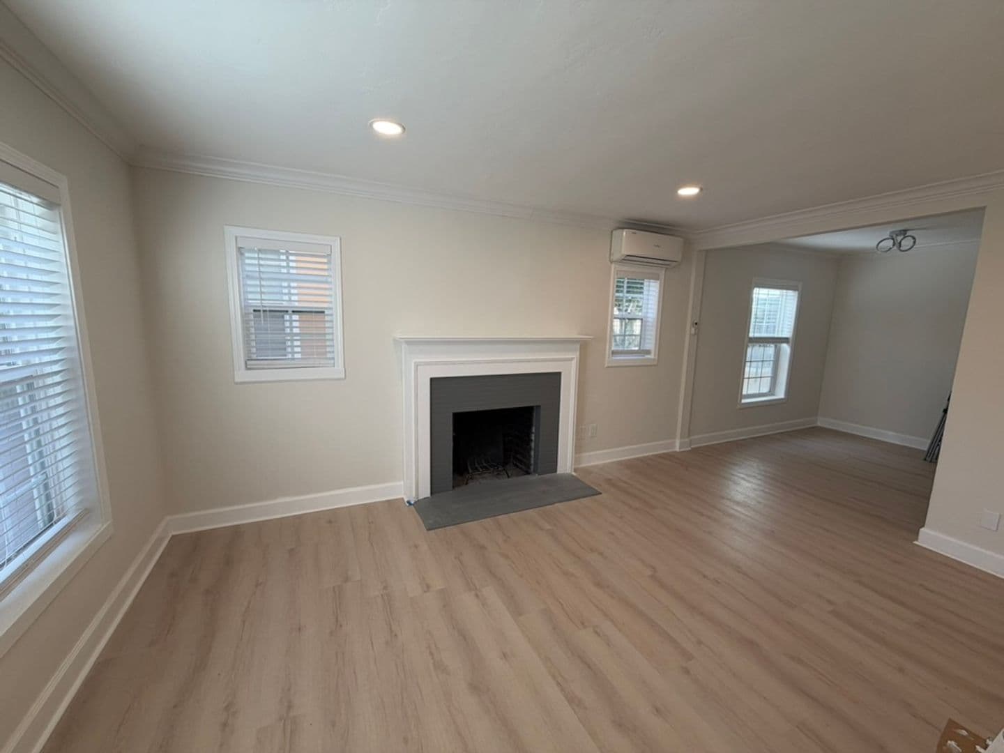 San Diego Apartment: 4002-6 Florida St.