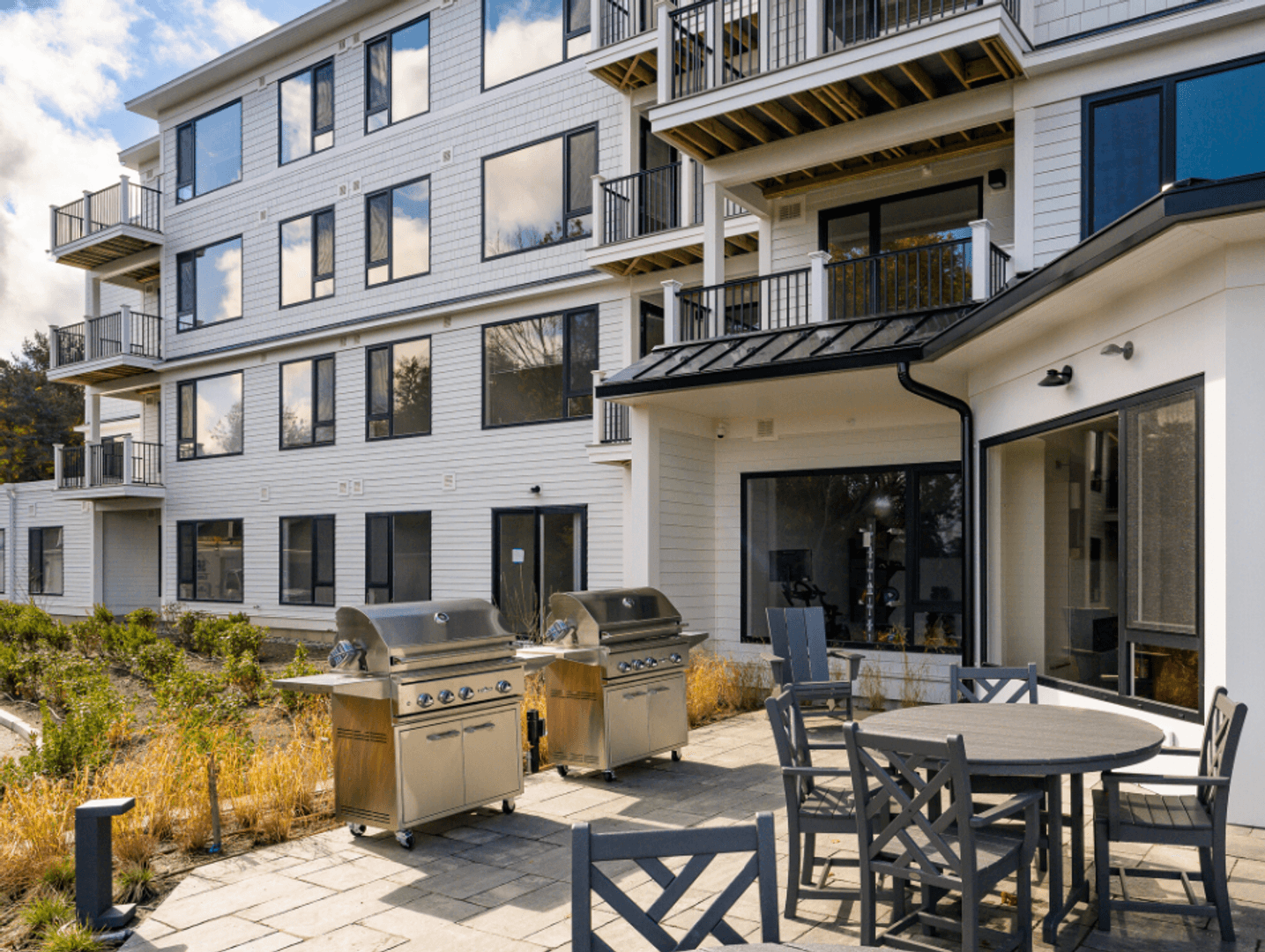 Scituate Apartment: 130 Chief Justice Cushing Highway