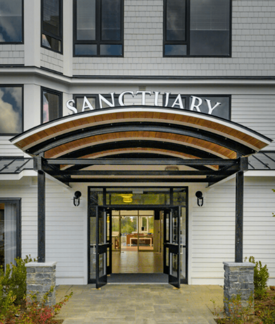 Scituate Apartment: 130 Chief Justice Cushing Highway