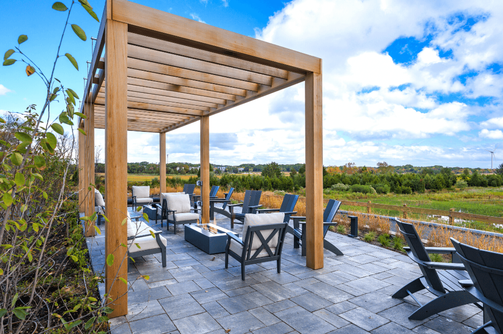Scituate Apartment: 130 Chief Justice Cushing Highway