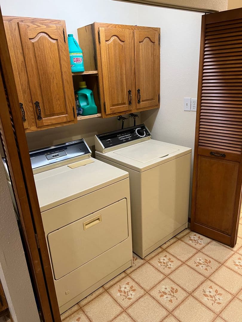 Tacoma Apartment: 115 Tule Lake Rd E