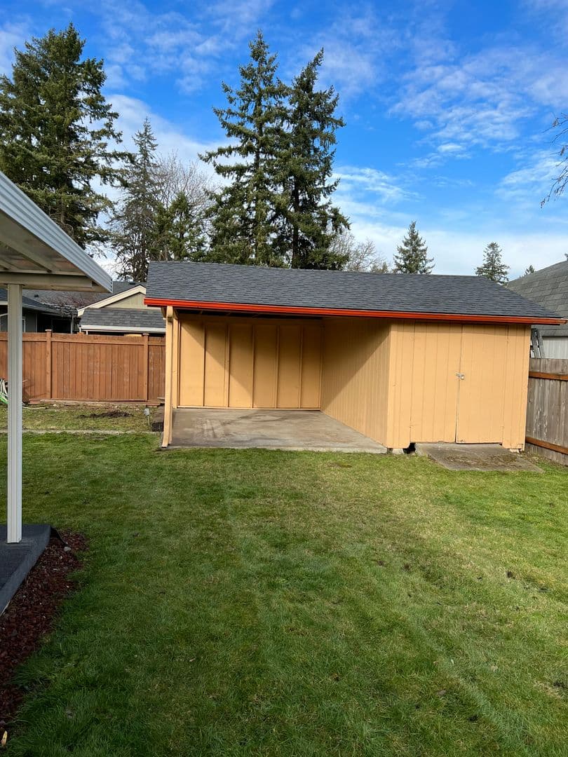 Tacoma Apartment: 115 Tule Lake Rd E