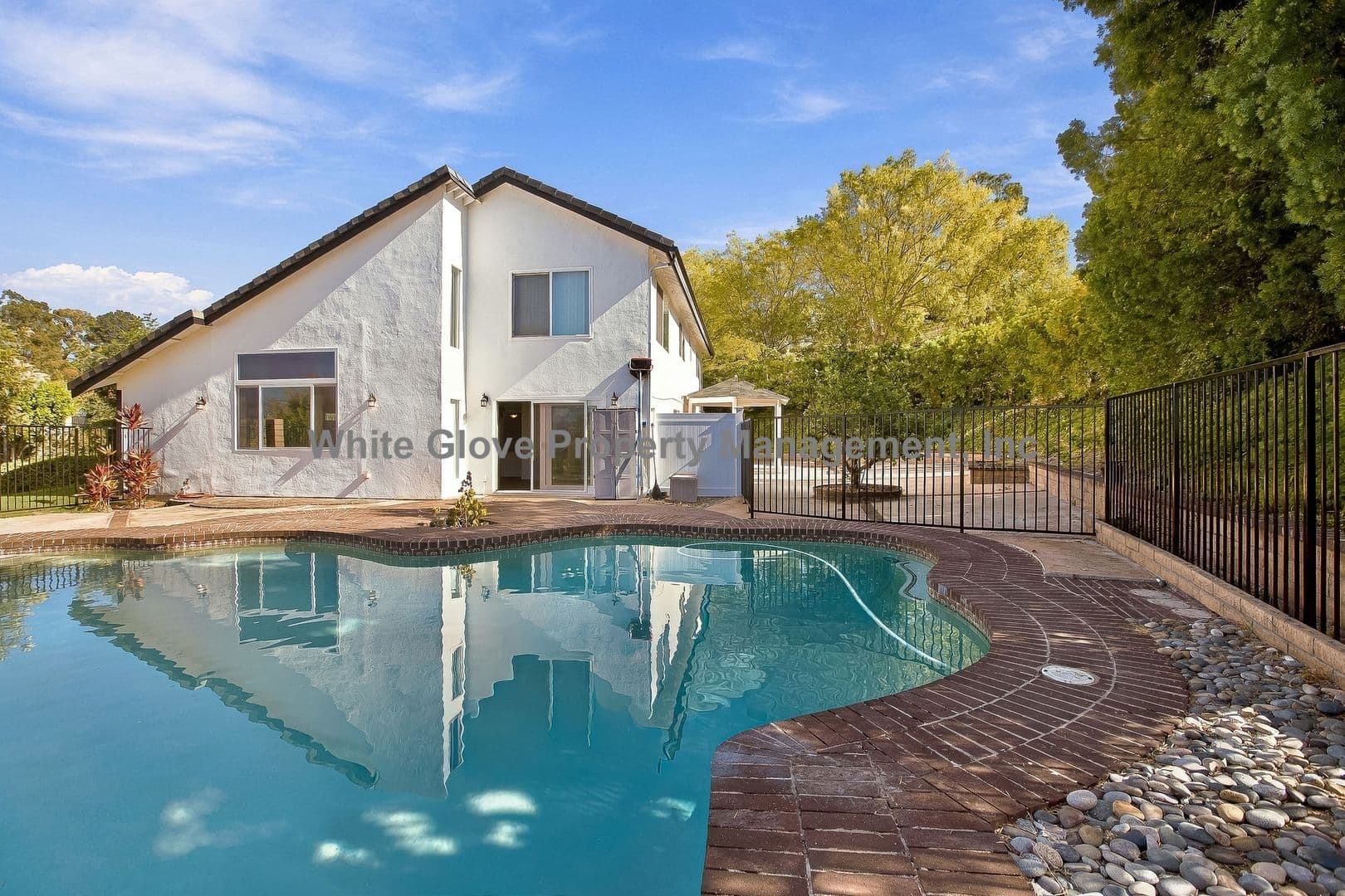 Anaheim Hills House: 265 S. Via Montanera