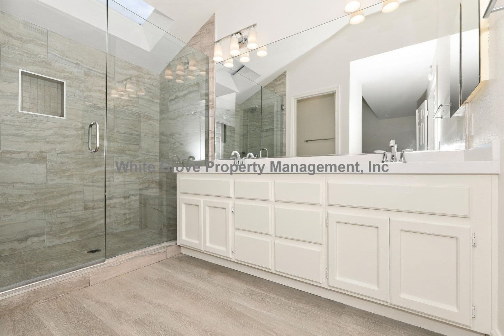 Anaheim House: 524 S. Indian Trail