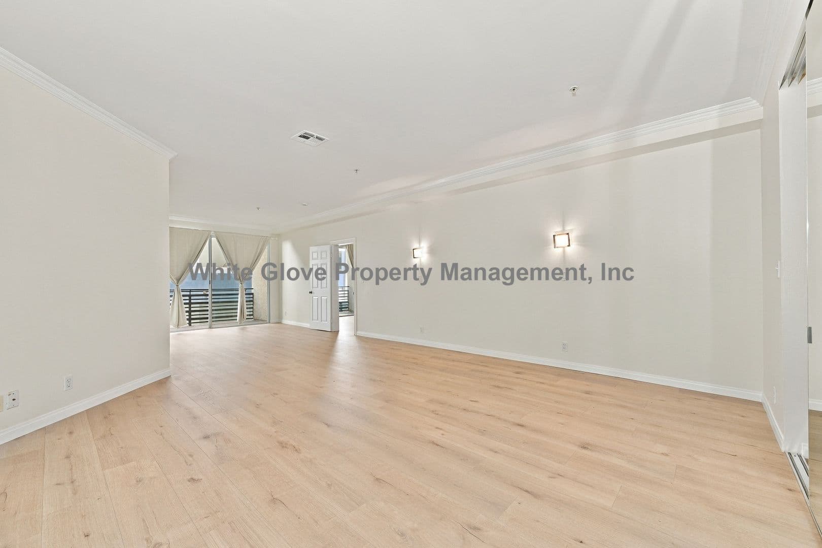 Studio City House: 3947 Carpenter Ave.