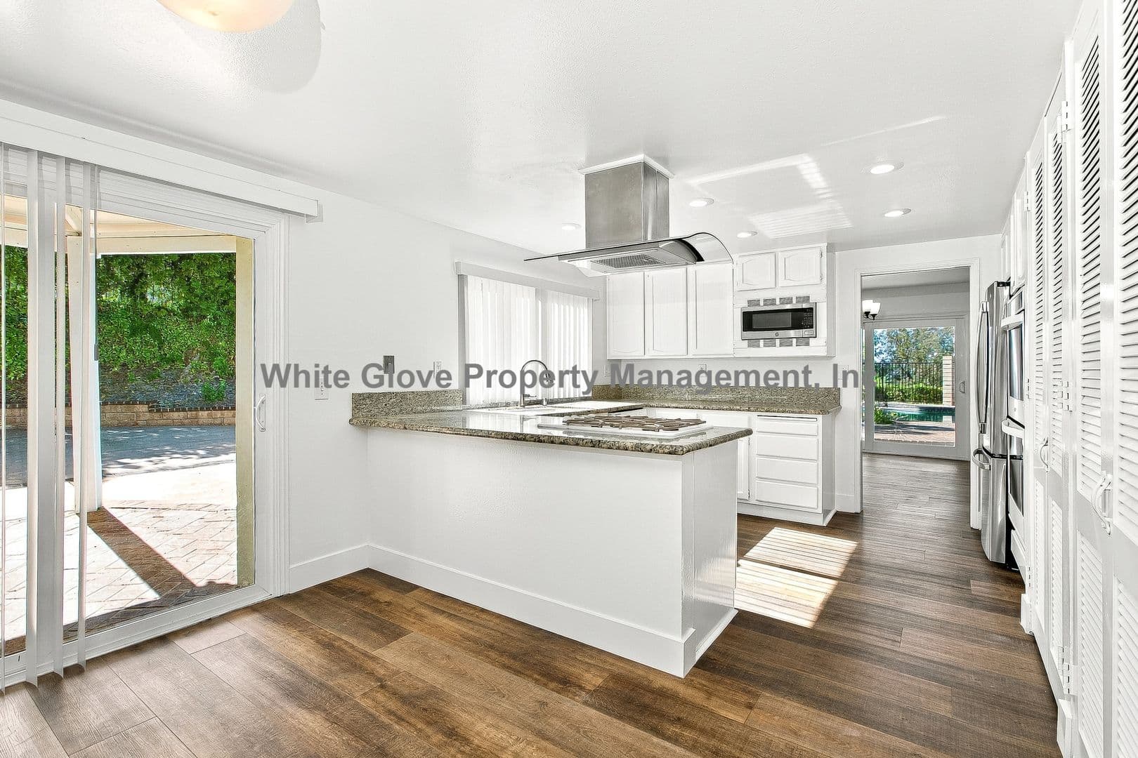 Anaheim Hills House: 265 S. Via Montanera