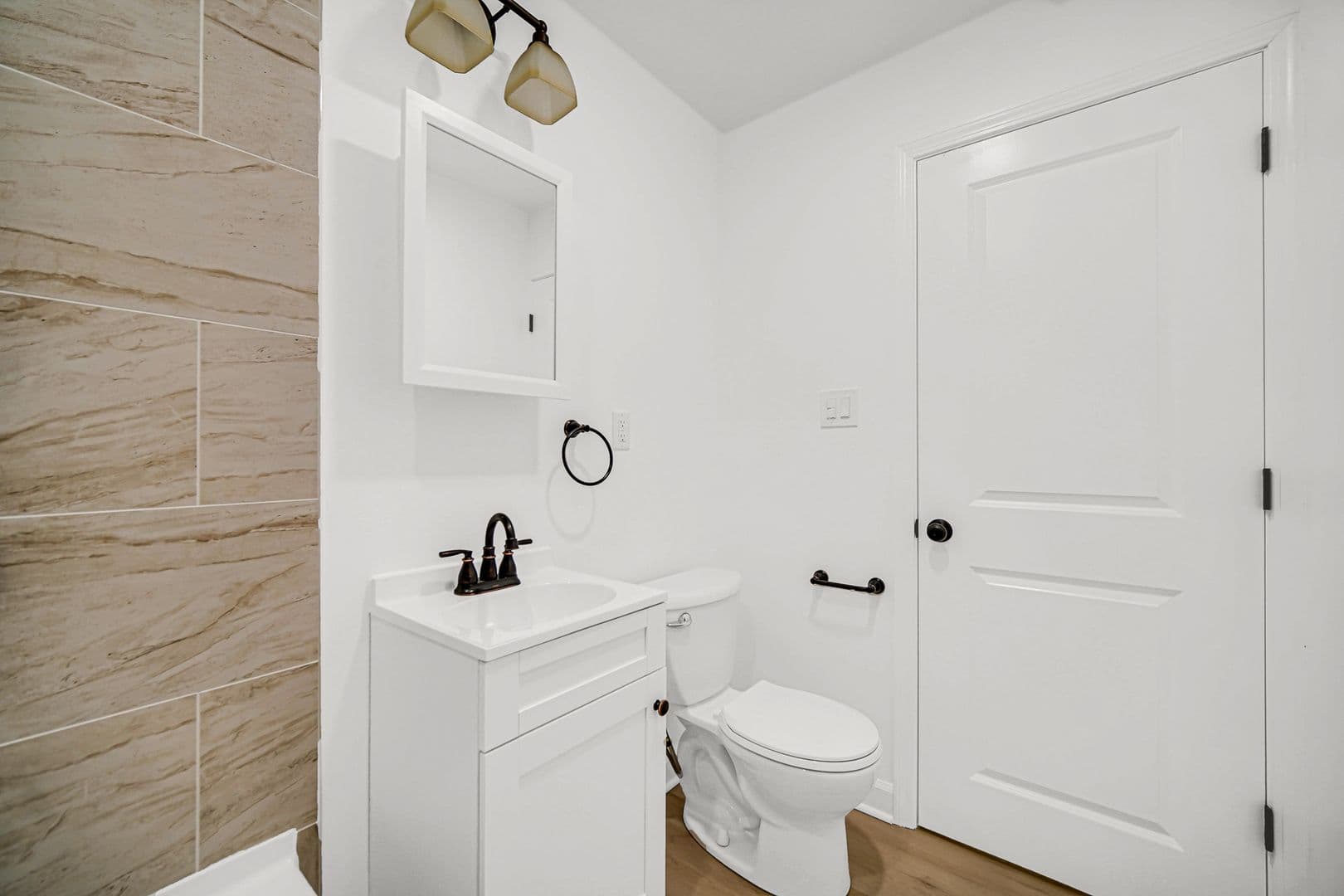 Hammond House: 7610 Alexander Ave