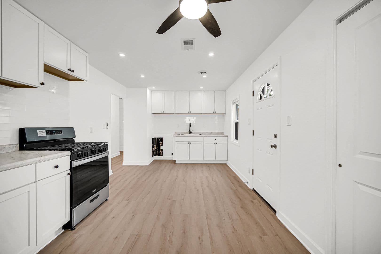 Hammond House: 7610 Alexander Ave
