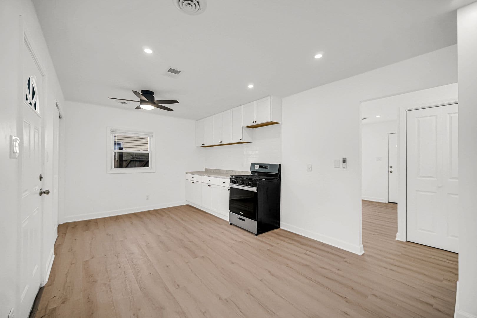 Hammond House: 7610 Alexander Ave