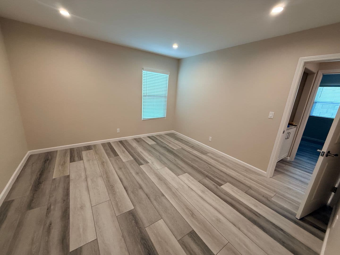 Wilmington House: 1634 Broad Ave
