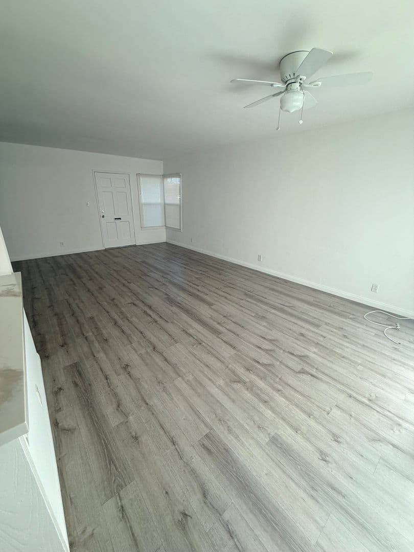Lakewood House: 5038 Autry Ave.