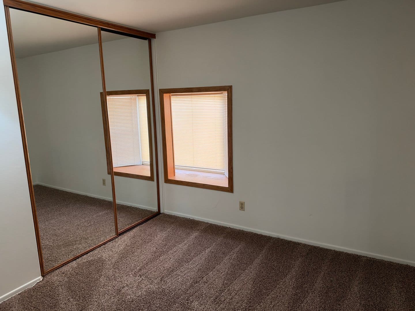 Lakewood House: 20836 Claretta Ave.