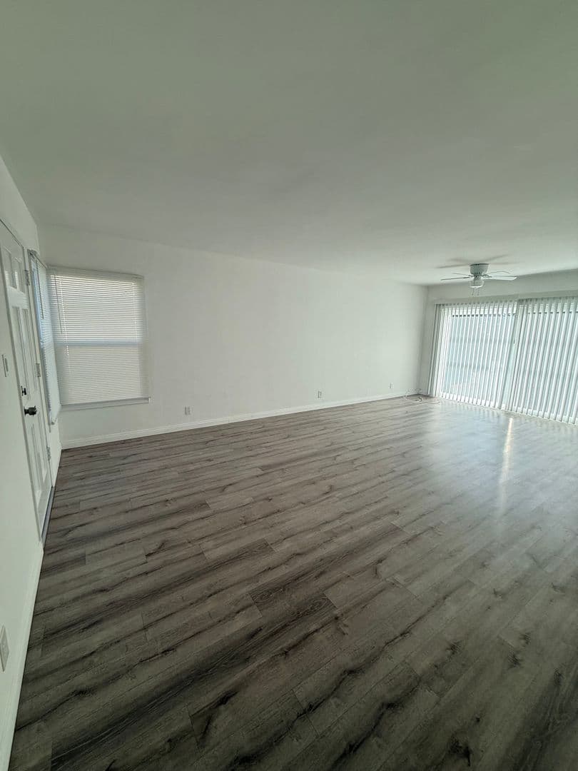Lakewood House: 5038 Autry Ave.