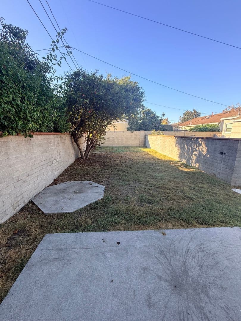 Lakewood House: 5038 Autry Ave.