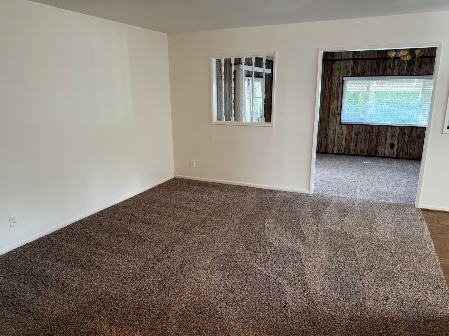 Lakewood House: 20836 Claretta Ave.